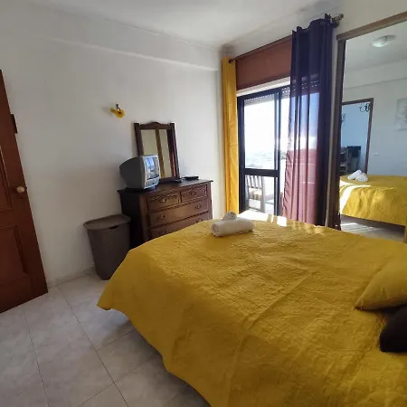 3 Torre Sol 4 - Casas & Papeis * Armação de Pêra